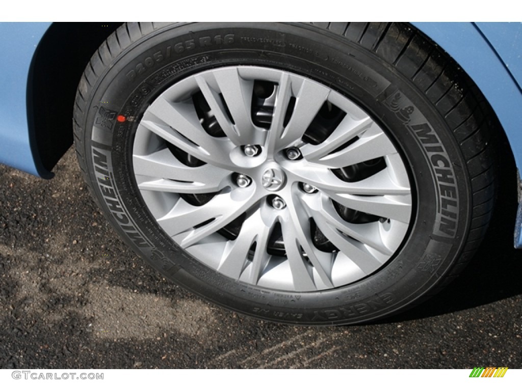 2012 Toyota Camry Hybrid LE Wheel Photo #60924463