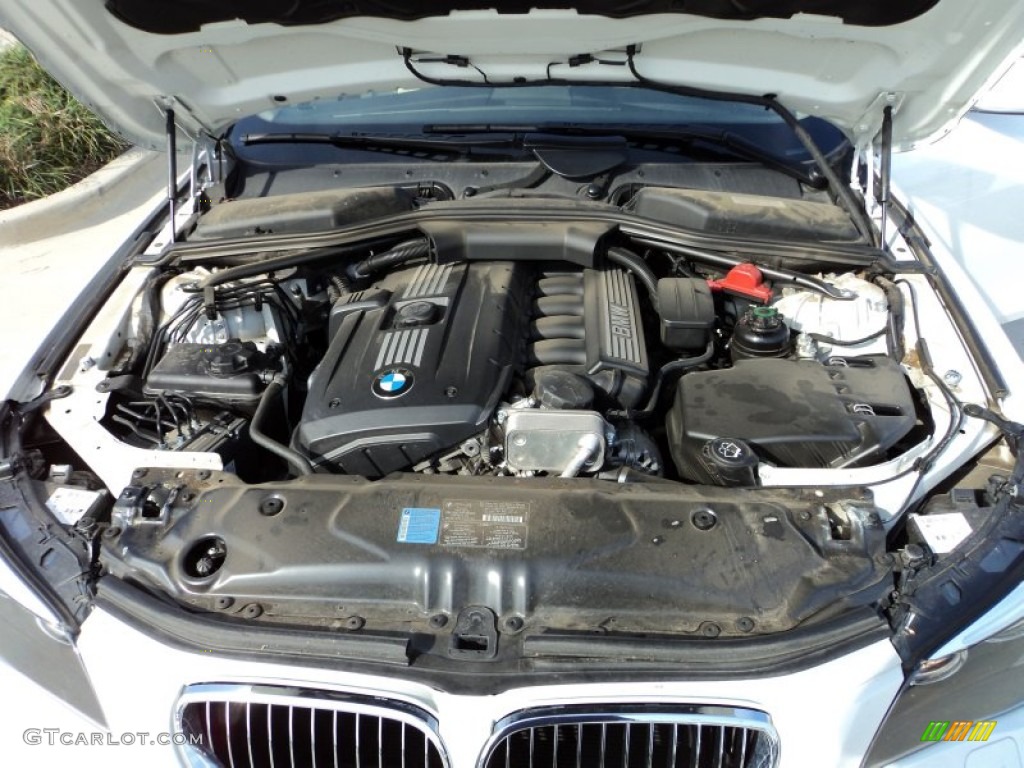 2009 BMW 5 Series 528i Sedan 3.0 Liter DOHC 24-Valve VVT Inline 6 Cylinder Engine Photo #60925046