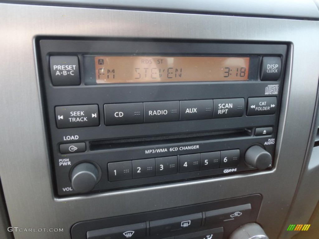 2012 Nissan Titan SV Crew Cab Audio System Photo #60925511