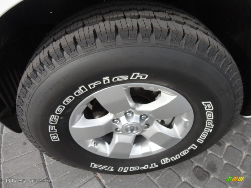 2012 Nissan Frontier SV Crew Cab Wheel Photo #60926018