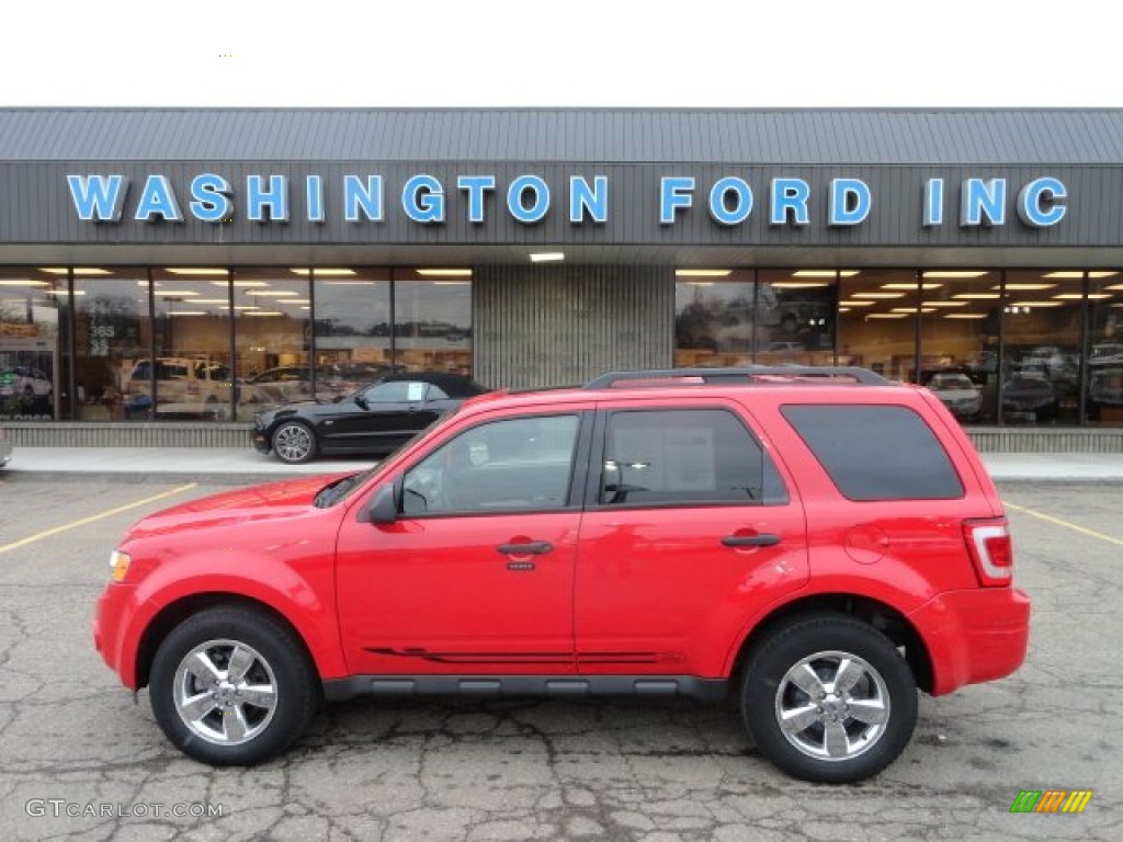 2009 Escape XLT 4WD - Torch Red / Charcoal photo #1