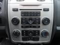 2009 Ford Escape XLT 4WD Controls