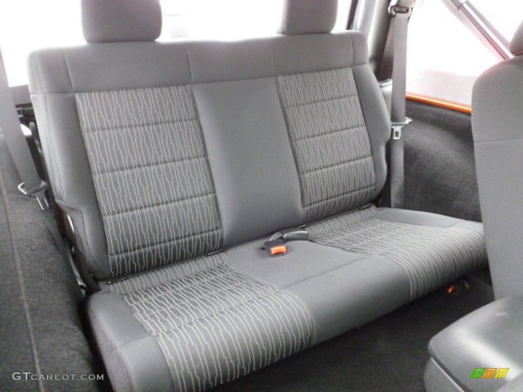 2011 Wrangler Sport 4x4 - Mango Tango Pearl / Black photo #4