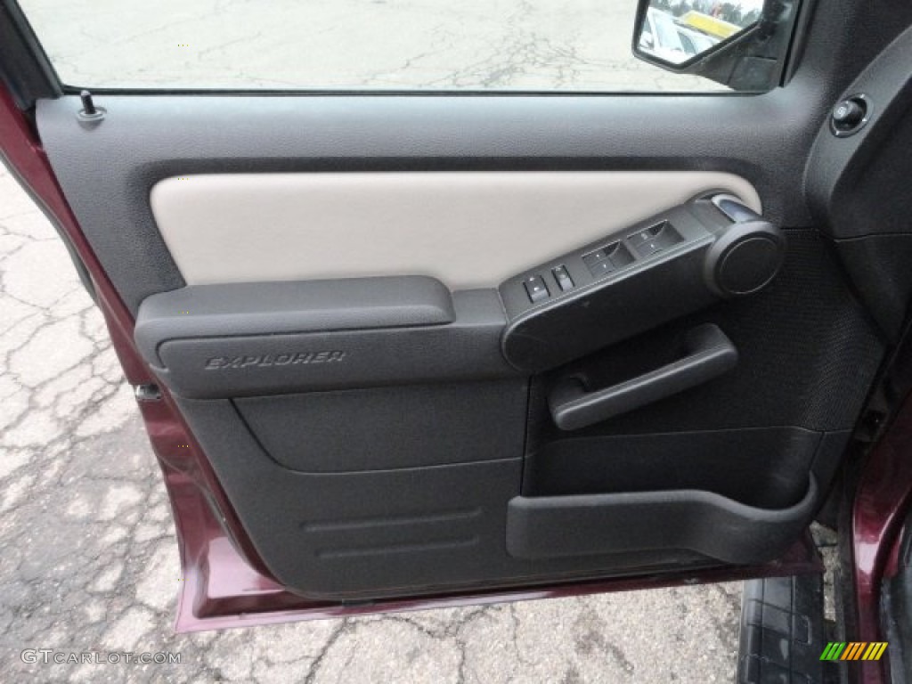 2007 Ford Explorer Sport Trac Limited 4x4 Dark Charcoal/Camel Door Panel Photo #60928448