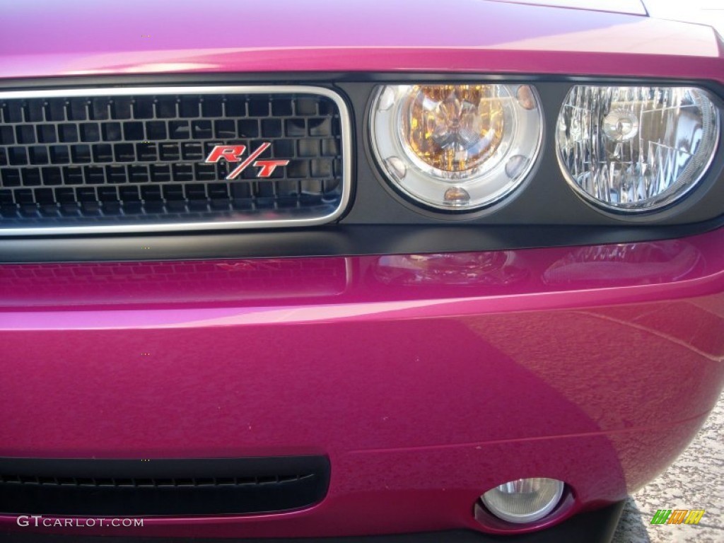 2010 Dodge Challenger R/T Classic Furious Fuchsia Edition Marks and Logos Photo #60928556