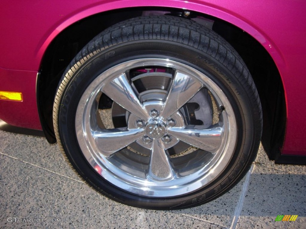 2010 Dodge Challenger R/T Classic Furious Fuchsia Edition Wheel Photo #60928619