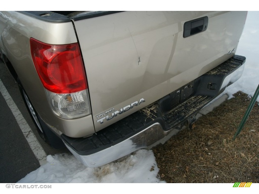 2008 Tundra SR5 Double Cab 4x4 - Desert Sand Mica / Beige photo #7