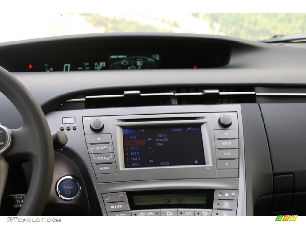 2012 Prius 3rd Gen Two Hybrid - Classic Silver Metallic / Misty Gray photo #12