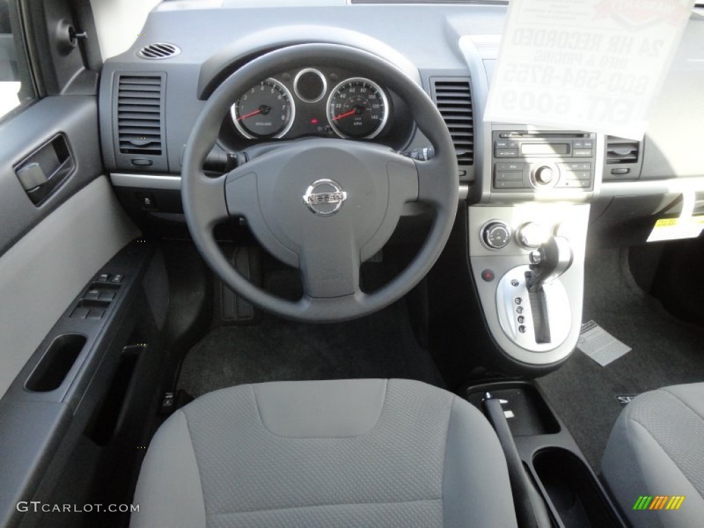 2012 Sentra 2.0 - Aspen White / Charcoal photo #6