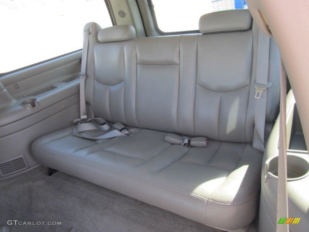 2004 GMC Yukon XL 1500 SLT 4x4 Rear Seat Photos