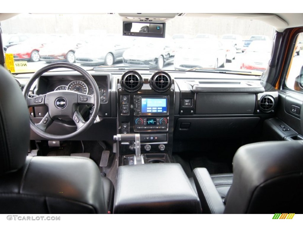 2006 Hummer H2 SUV Ebony Dashboard Photo #60937599