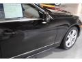 Black - E 350 4Matic Sedan Photo No. 9