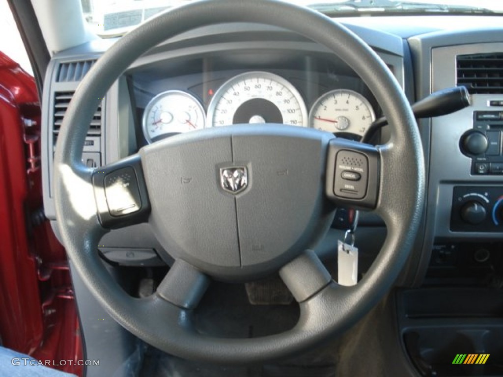 2006 Dodge Dakota SLT Club Cab 4x4 Medium Slate Gray Steering Wheel Photo #60941205
