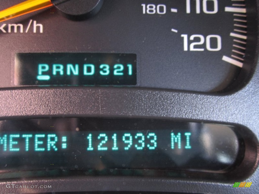 2003 Suburban 1500 Z71 4x4 - Light Pewter Metallic / Gray/Dark Charcoal photo #24