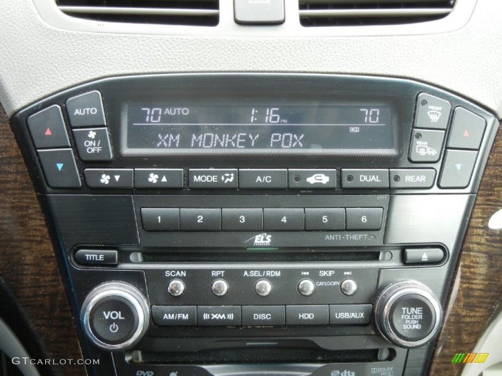 2011 Acura MDX Technology Controls Photo #60945357
