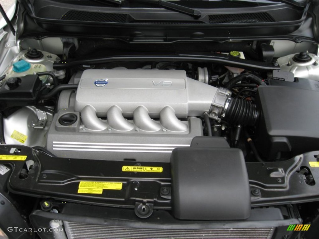 2006 Volvo XC90 V8 AWD Engine Photos
