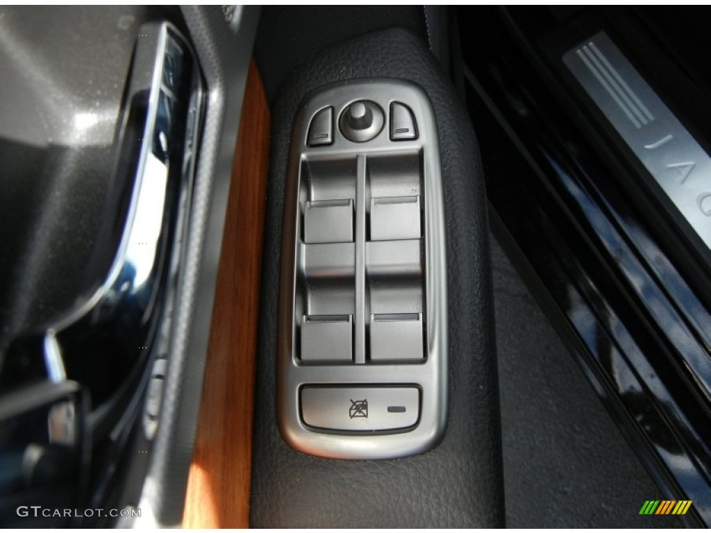 2010 Jaguar XF Sport Sedan Controls Photo #60952170