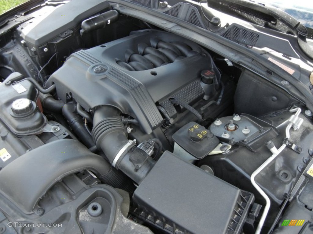 2010 Jaguar XF Sport Sedan 4.2 Liter DOHC 32-Valve VVT V8 Engine Photo #60952308