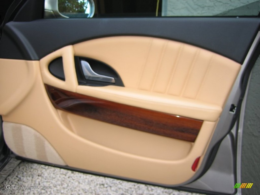 2006 Maserati Quattroporte Standard Quattroporte Model Beige Door Panel Photo #60952458
