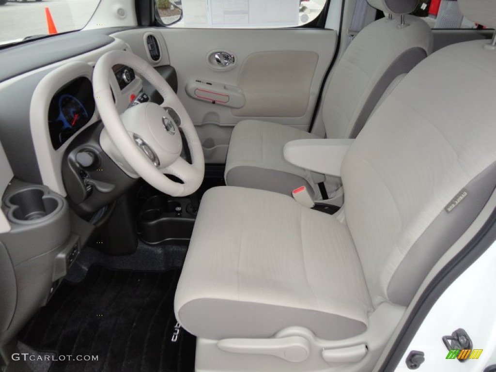 Light Gray Interior 2012 Nissan Cube 1.8 S Photo #60954387