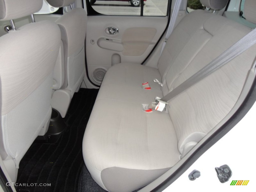 Light Gray Interior 2012 Nissan Cube 1.8 S Photo #60954396