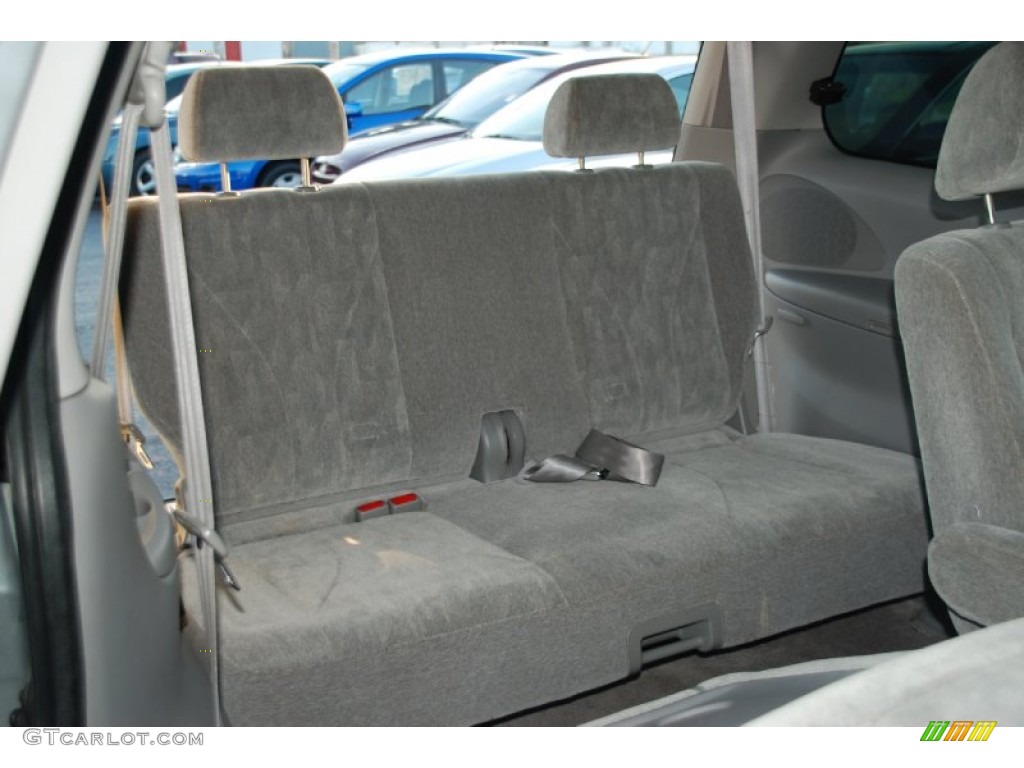 2000 MPV LX - Highlight Silver / Gray photo #22