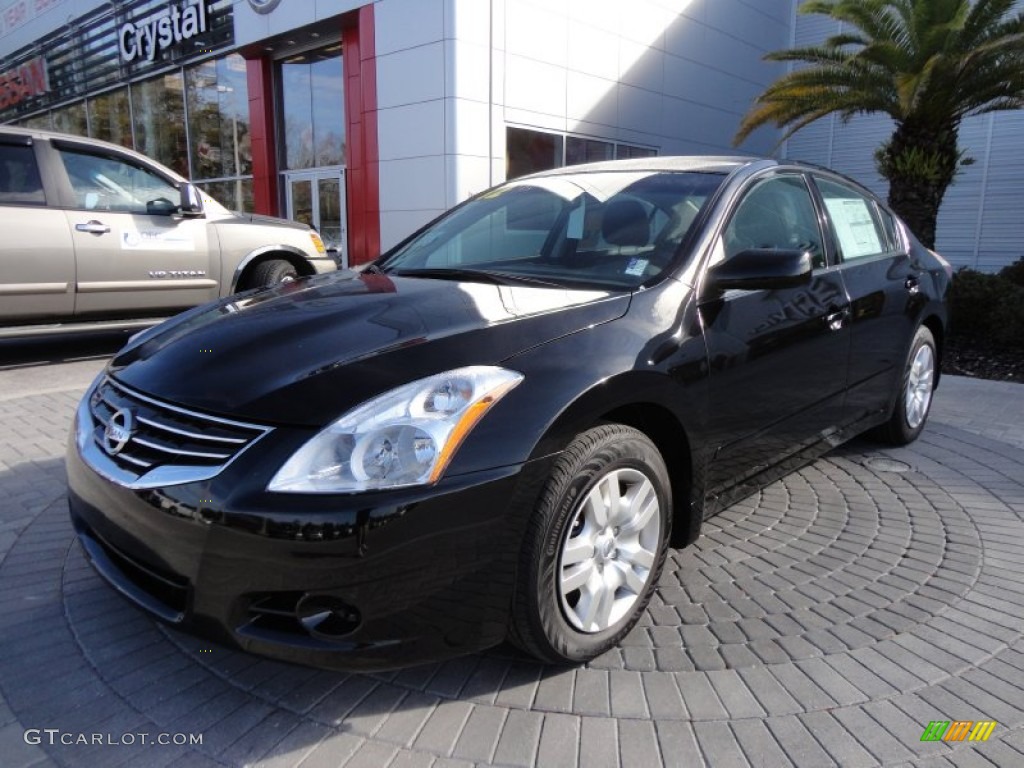 2012 Altima 2.5 S - Super Black / Frost photo #1