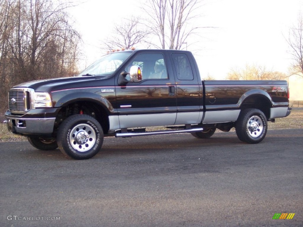 2006 F250 Super Duty FX4 SuperCab 4x4 - Black / Medium Flint photo #1