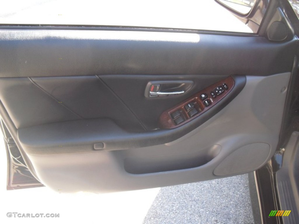 2002 Legacy GT Limited Sedan - Black Granite Pearl / Gray photo #13