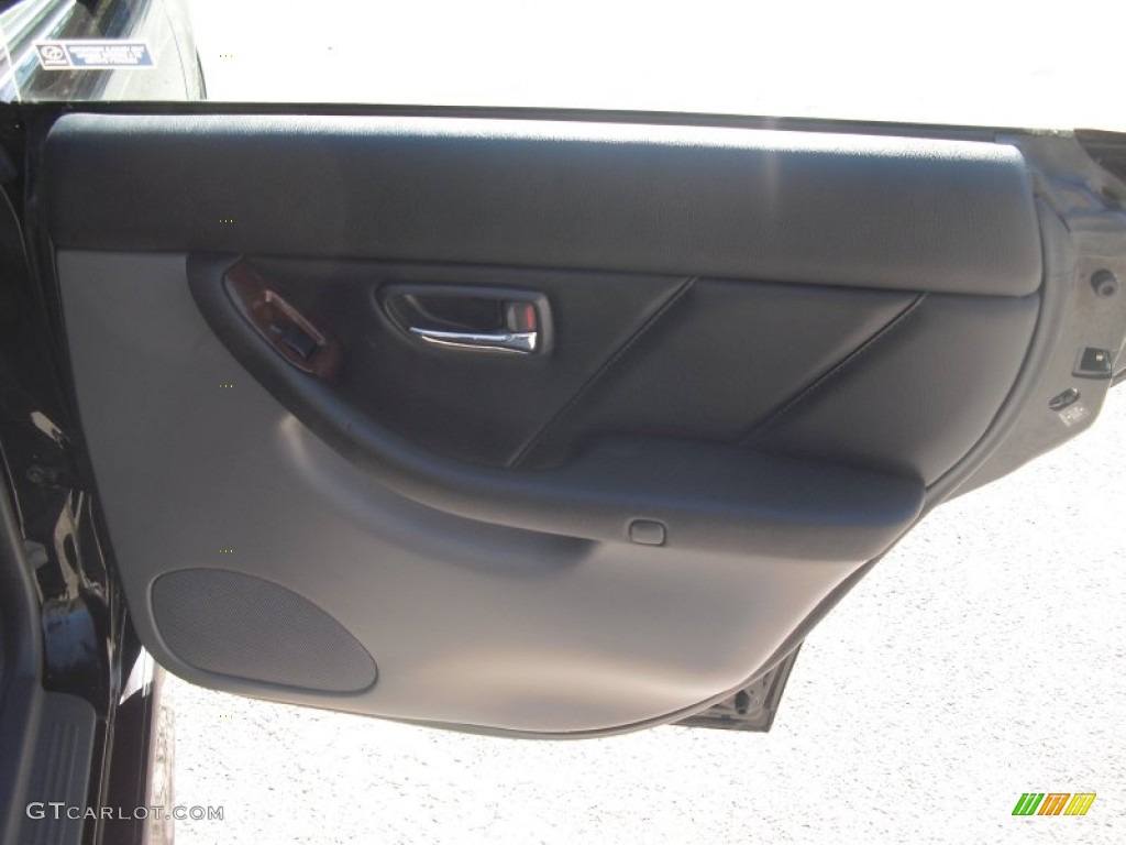 2002 Legacy GT Limited Sedan - Black Granite Pearl / Gray photo #15