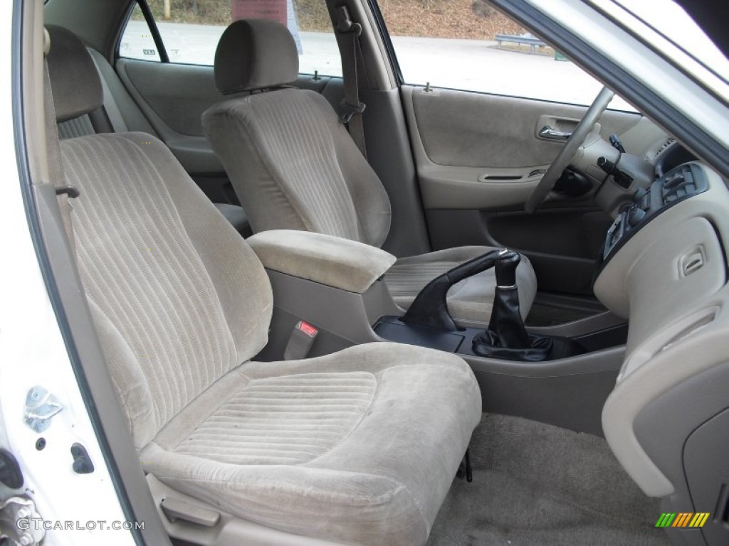 1998 Honda Accord LX Sedan interior Photo #60960795