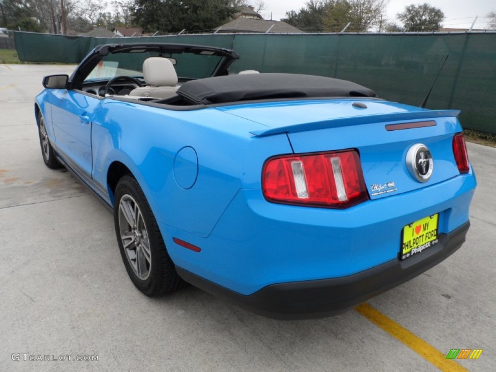 2010 Mustang V6 Convertible - Grabber Blue / Stone photo #5