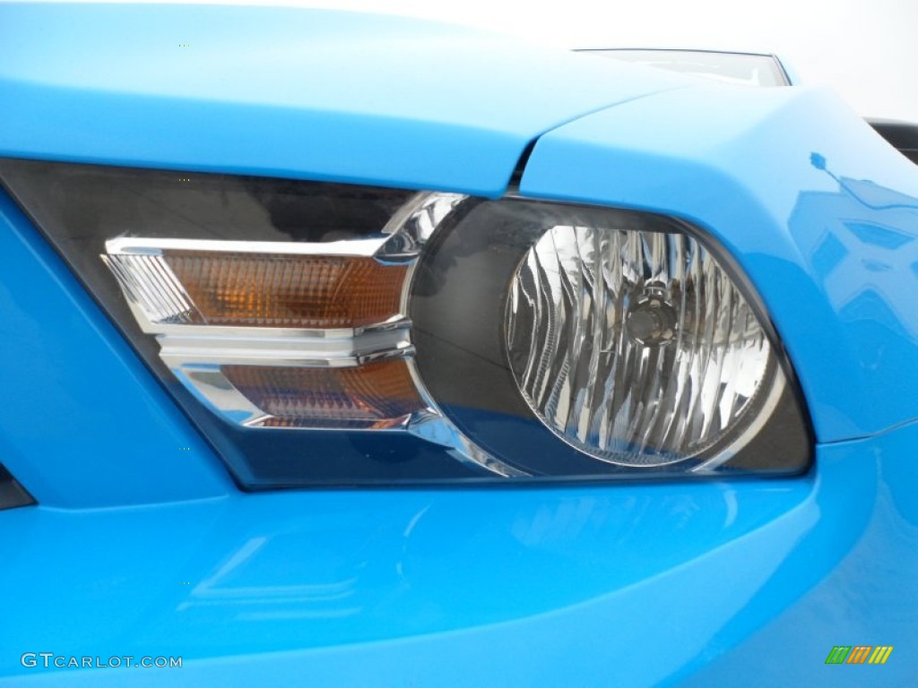 2010 Mustang V6 Convertible - Grabber Blue / Stone photo #9