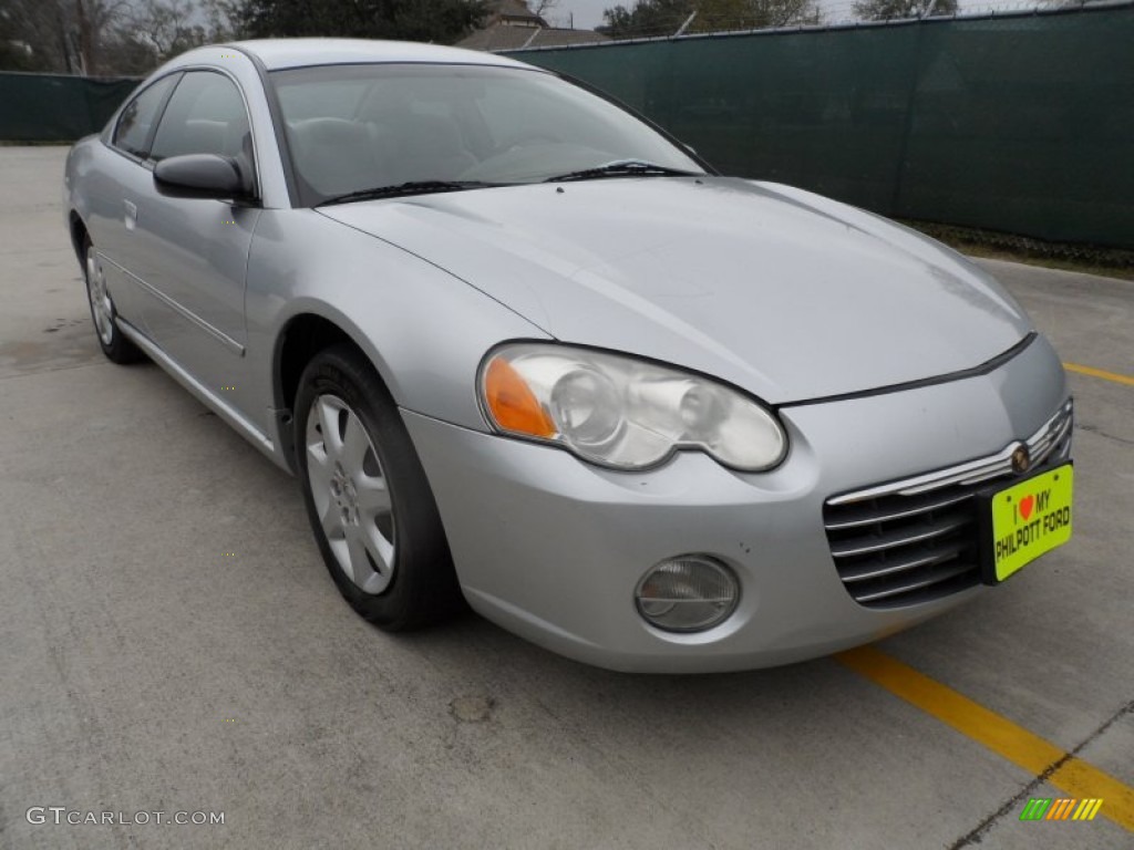 2004 Sebring Coupe - Ice Silver Pearl / Dark Taupe/Medium Taupe photo #1