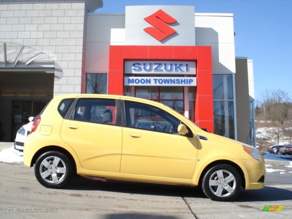 2009 Aveo Aveo5 LT - Summer Yellow / Charcoal photo #1