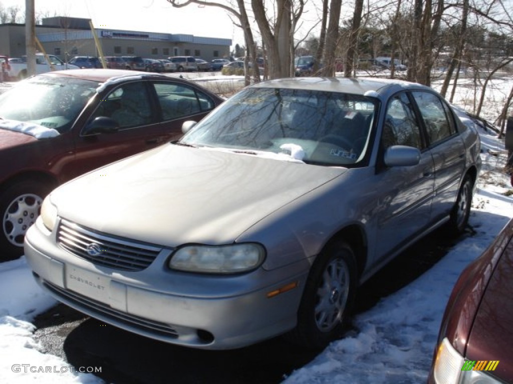 1999 Malibu Sedan - Silvermist Metallic / Light Gray photo #1