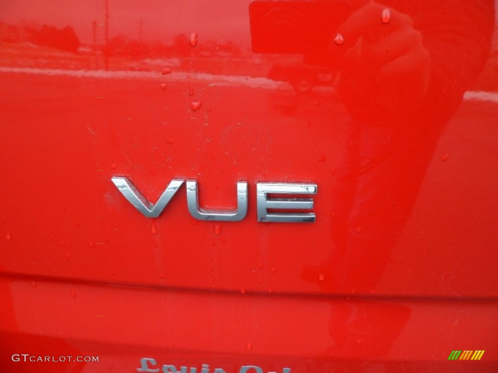 2007 Saturn VUE V6 AWD Marks and Logos Photos