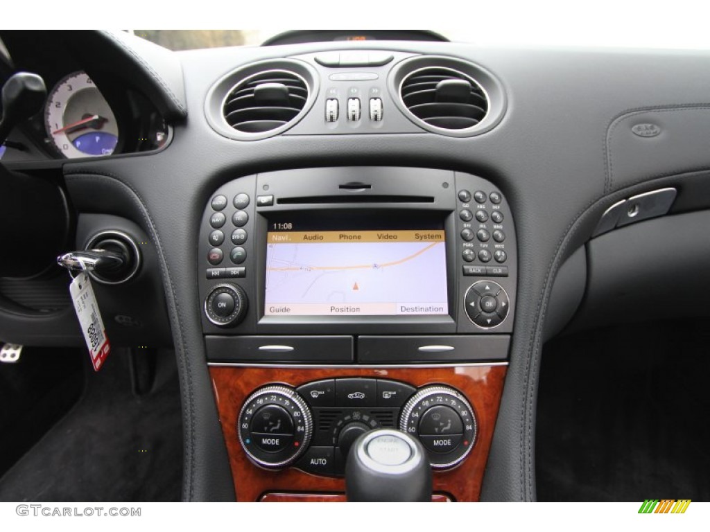 2009 Mercedes-Benz SL 63 AMG Roadster Controls Photo #60977692