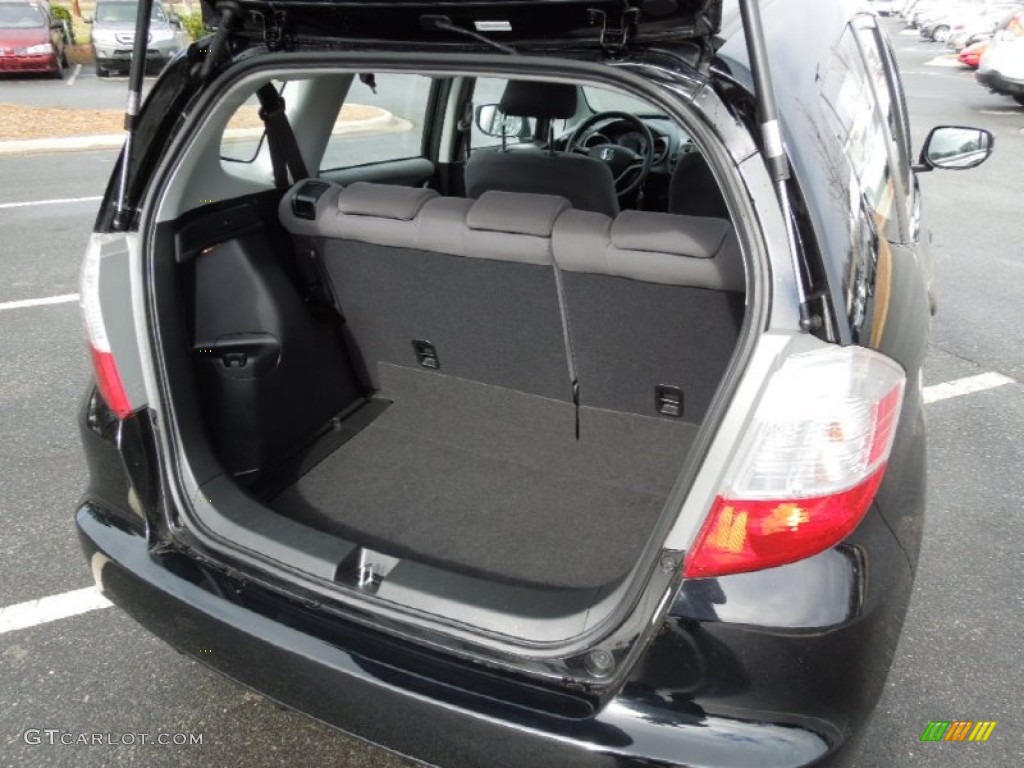 2010 Honda Fit Standard Fit Model Trunk Photo #60977830
