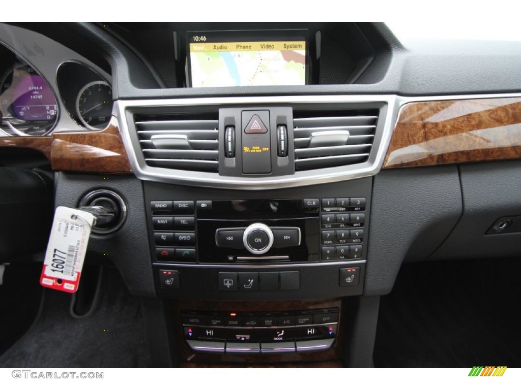 2011 Mercedes-Benz E 350 4Matic Sedan Controls Photo #60977836