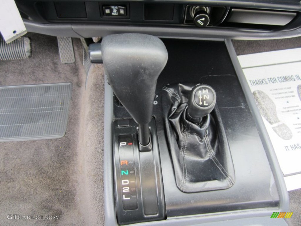1994 Toyota Land Cruiser Standard Land Cruiser Model 4 Speed Automatic Transmission Photo #60978484
