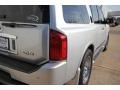 Silver Indulgence - QX 56 Photo No. 10