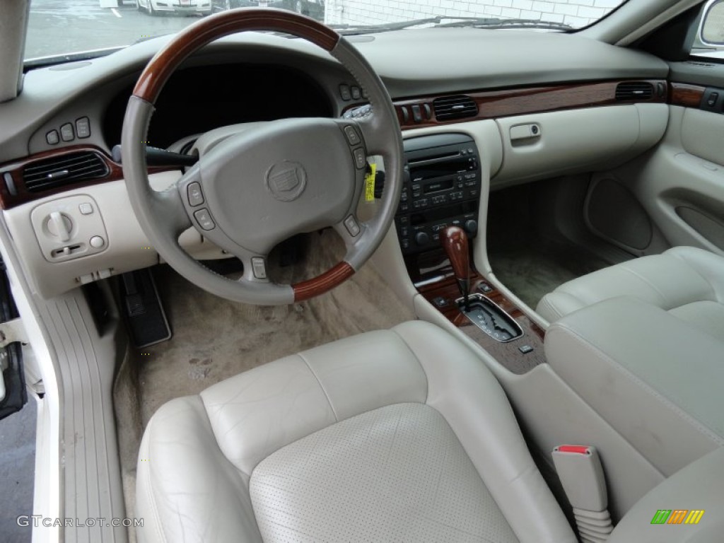 2003 Cadillac Seville STS Interior Color Photos
