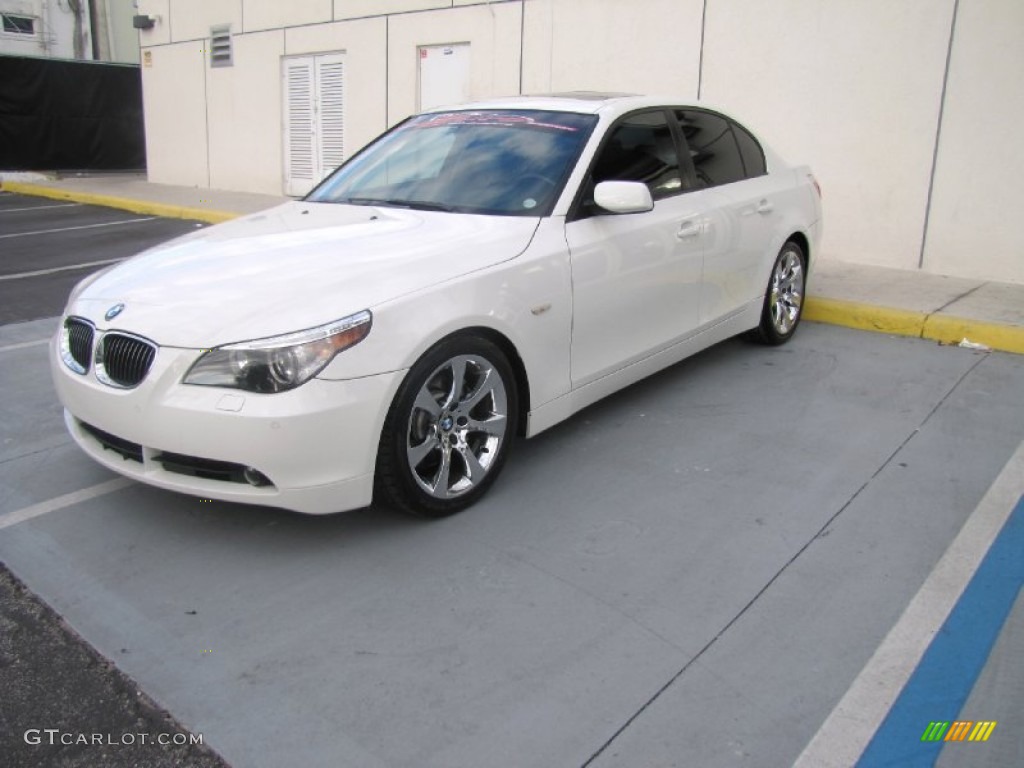 2005 5 Series 545i Sedan - Alpine White / Black photo #3