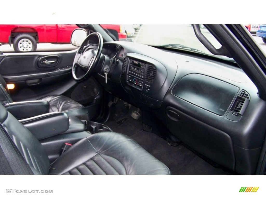 2000 Ford F150 Harley Davidson Extended Cab Dark Graphite Dashboard Photo #60984722