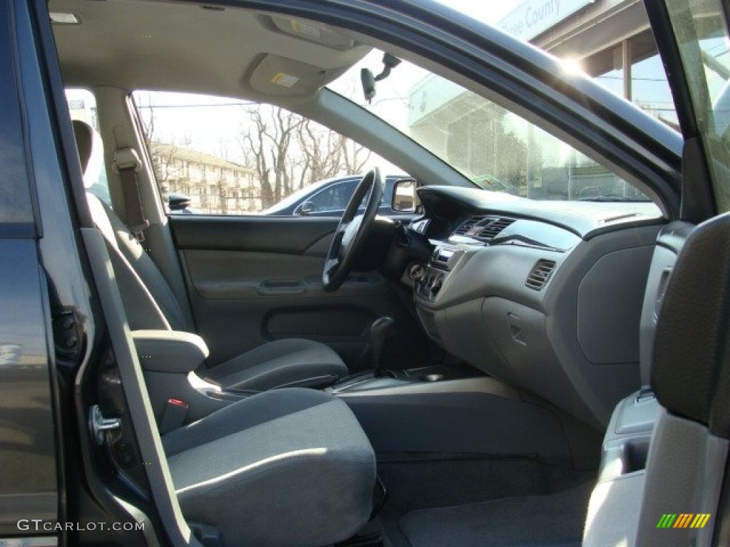 2004 Lancer ES - Thunder Gray Metallic / Gray photo #7