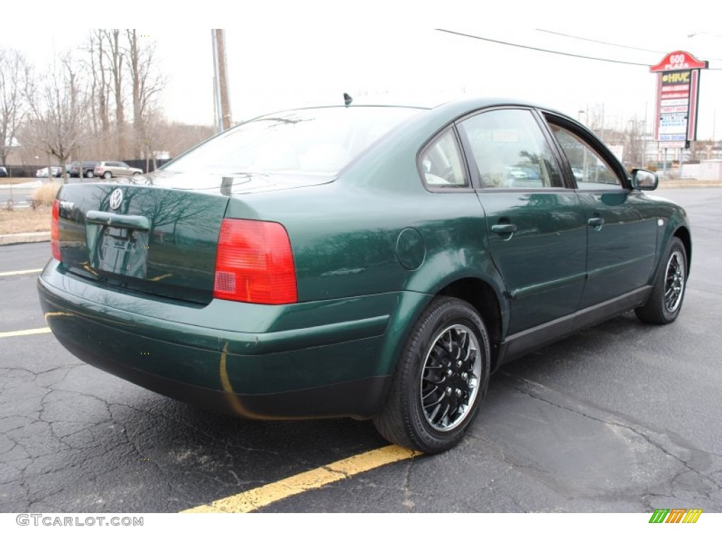 2001 Passat GLS Sedan - Pine Green Metallic / Beige photo #6