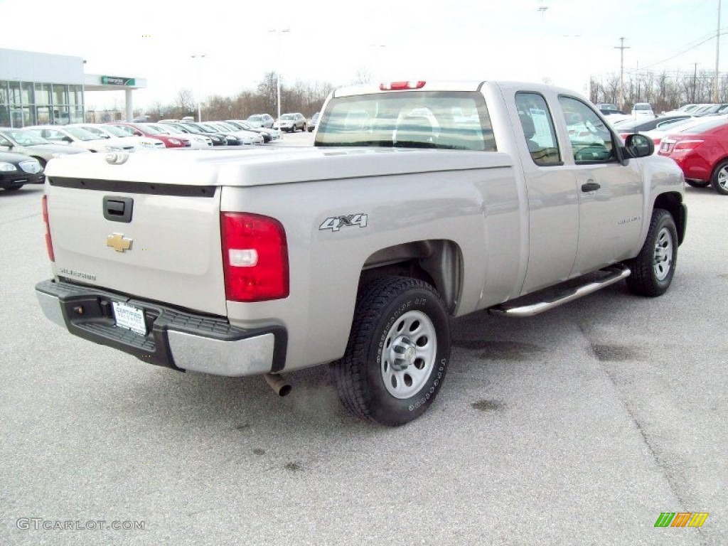 2007 Silverado 1500 Work Truck Extended Cab 4x4 - Doeskin Tan / Dark Titanium Gray photo #12