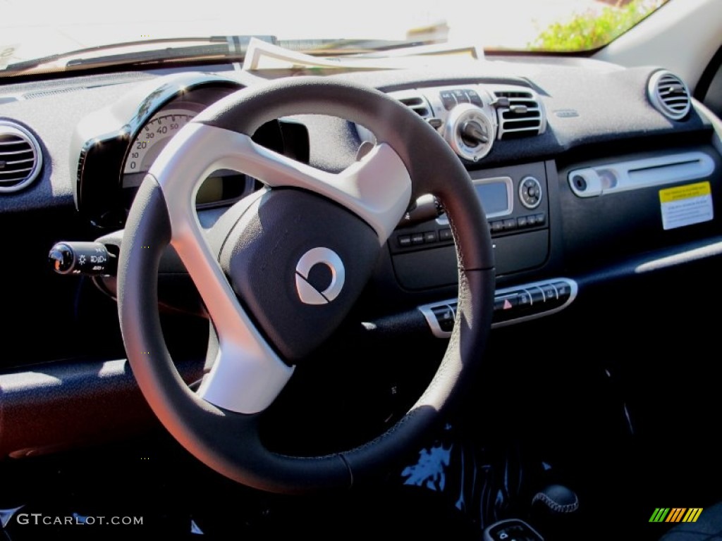 2012 Smart fortwo passion cabriolet Design Black Dashboard Photo #60986959