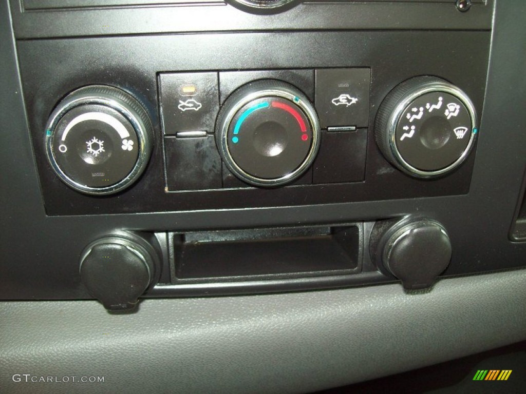 2007 Silverado 1500 Work Truck Extended Cab 4x4 - Doeskin Tan / Dark Titanium Gray photo #23